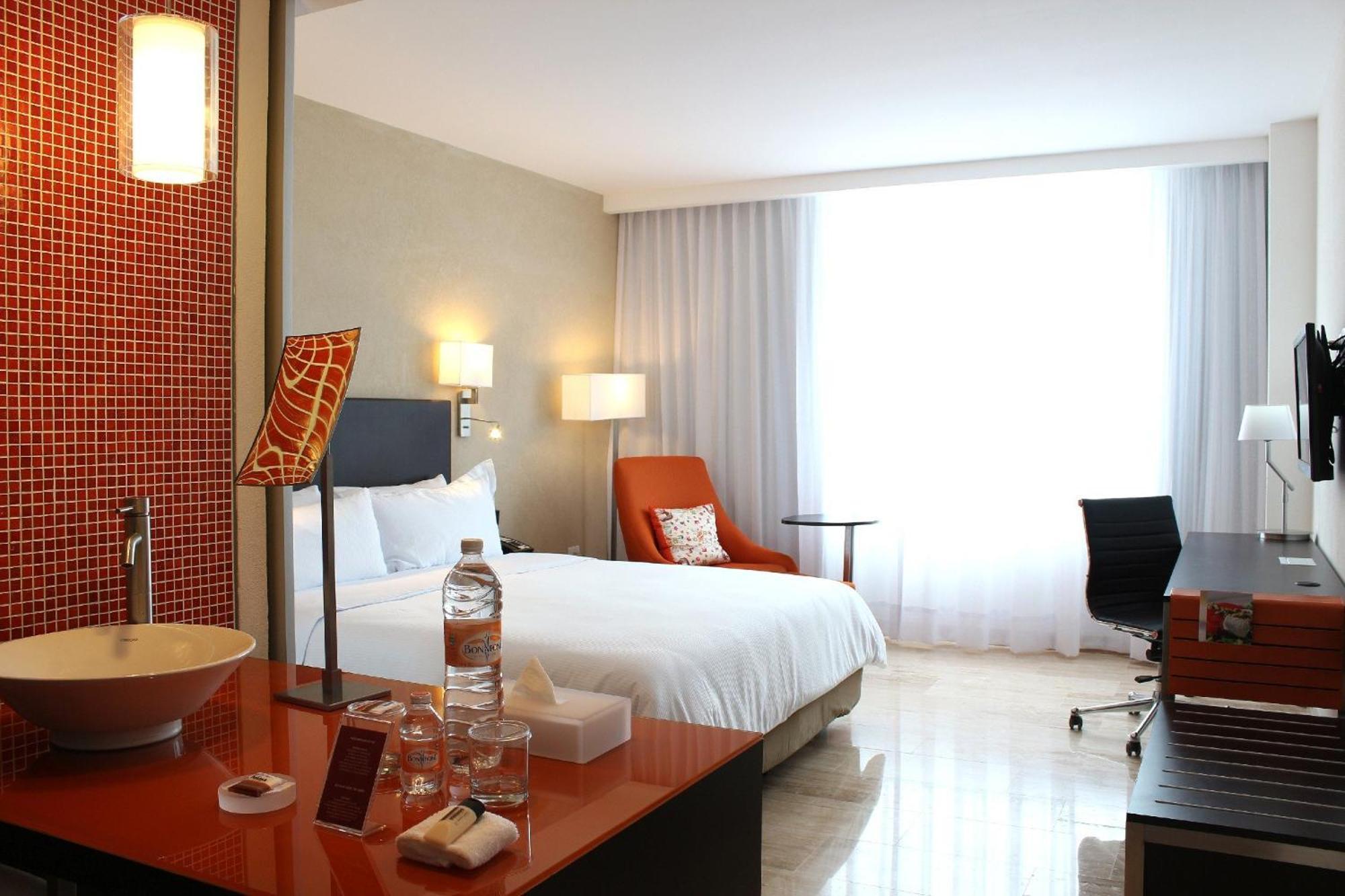Fiesta Inn Monterrey La Fe San Nicolás de los Garzas Dış mekan fotoğraf