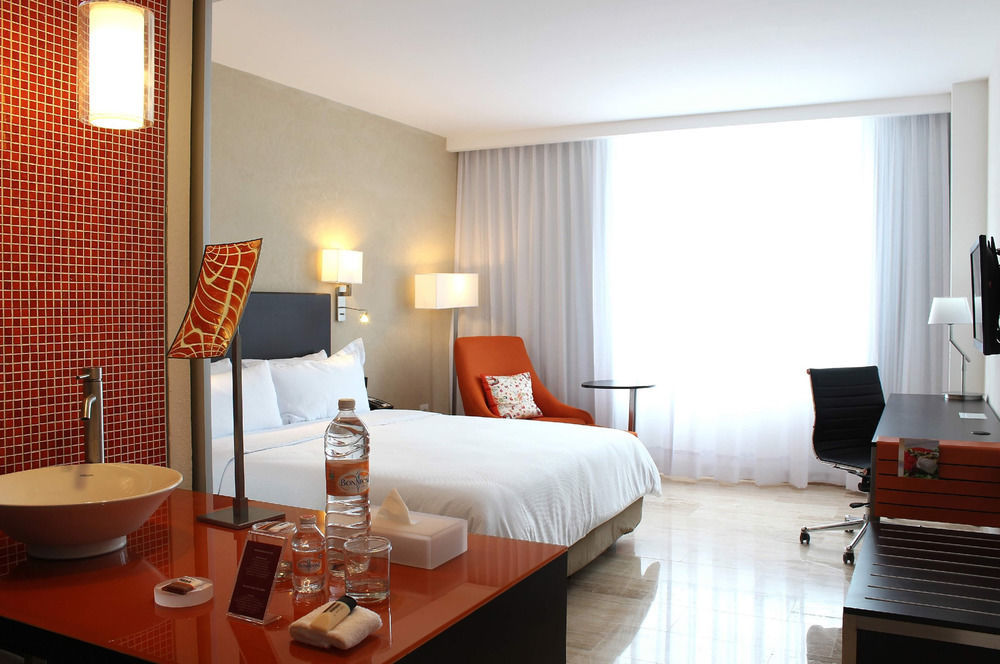Fiesta Inn Monterrey La Fe San Nicolás de los Garzas Dış mekan fotoğraf
