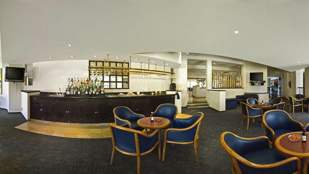 Fiesta Inn Monterrey La Fe San Nicolás de los Garzas Restoran fotoğraf
